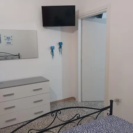 20 Metri Dal Mare Villino Augusto Holiday home Torre Lapillo